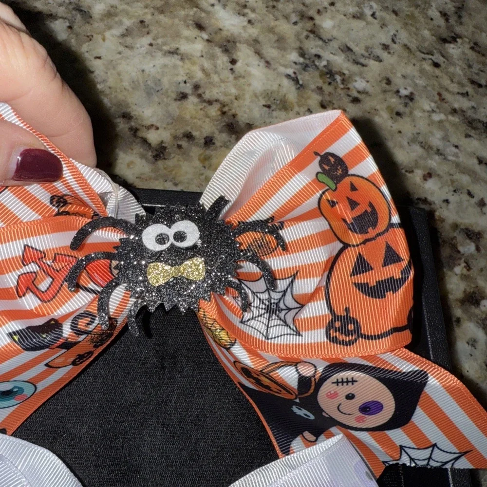 3Halloween Girls Hair Bows Black‎ Orange Pumpkins, Bats Ghost Spider (3).  4950